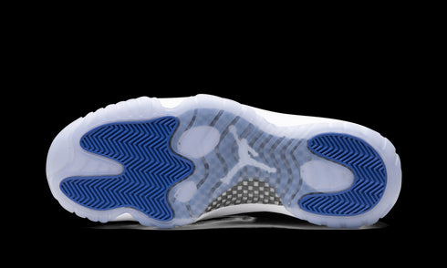 Air Jordan 11 Low "Space Jam"